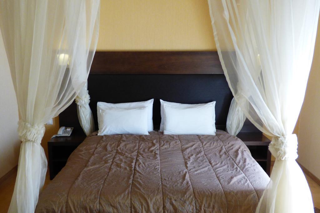 Ioannou Resort Ptolemaida Ruang foto