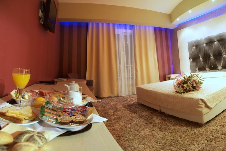 Ioannou Resort Ptolemaida Bagian luar foto